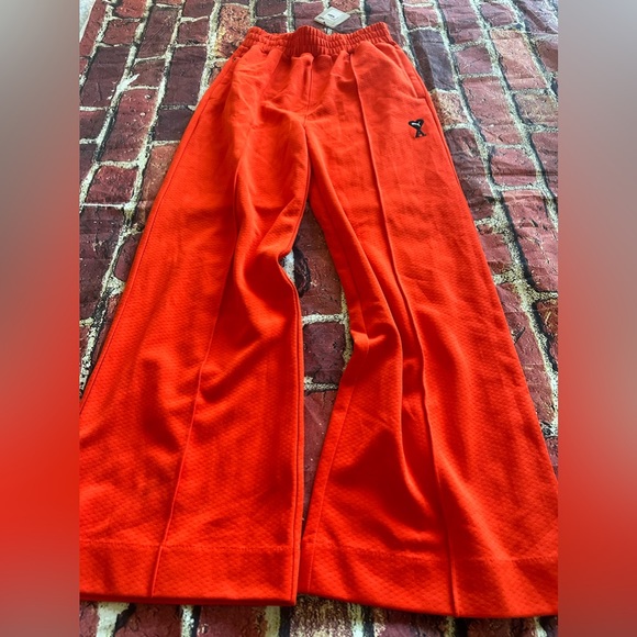 NWT PUMA x AMI (Alexander Mattiussi) sweatpants size S
Length: 31” - Picture 2 of 11